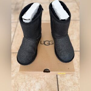 UGG Sparkly Black Boots For Little Girls - Size 1 little girls